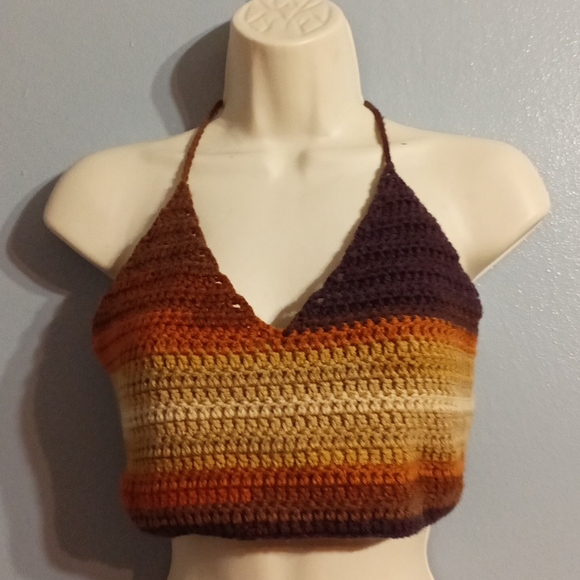Hand knit brown and tan halter top hand knit by my niece - Picture 6 of 17